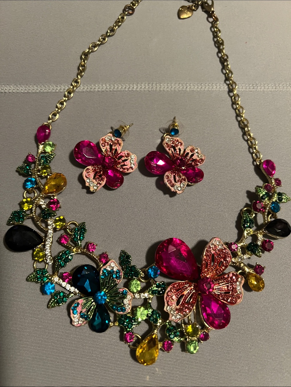 Betsey Johnson Statement Pink Floral Crystal Necklace & Earring Set